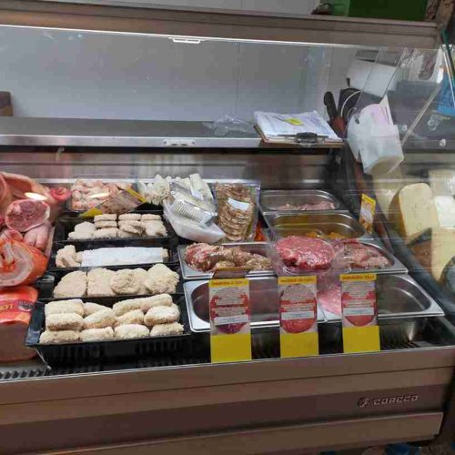 COMERCIAL OLIVARES SIERRA DEL SEGURA PUERTA DEL SEGURA